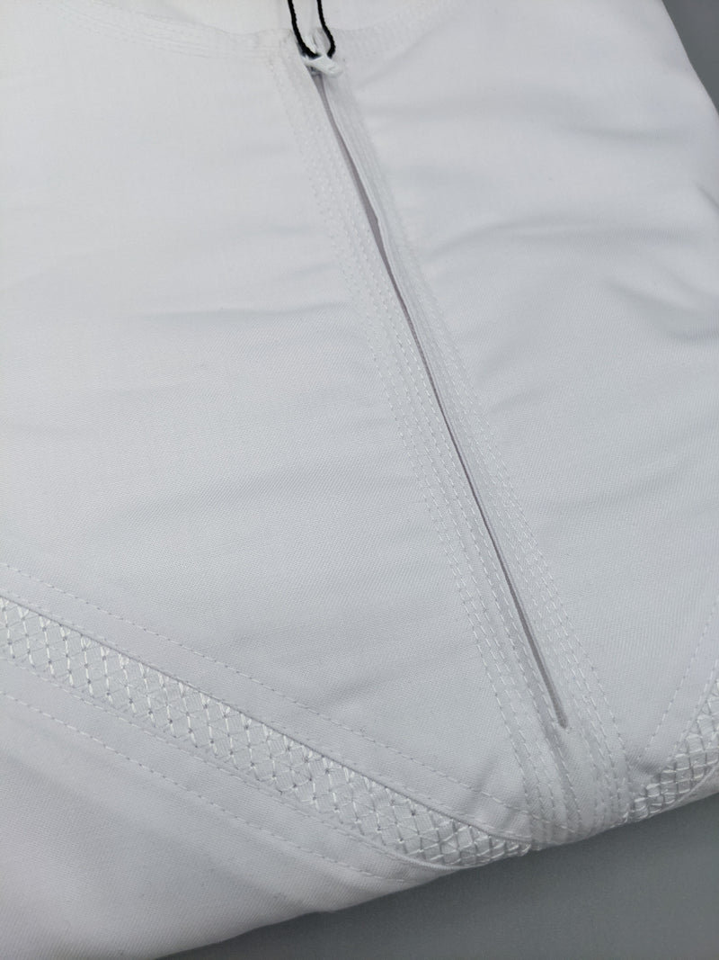 White Embroidery Emirati thobe