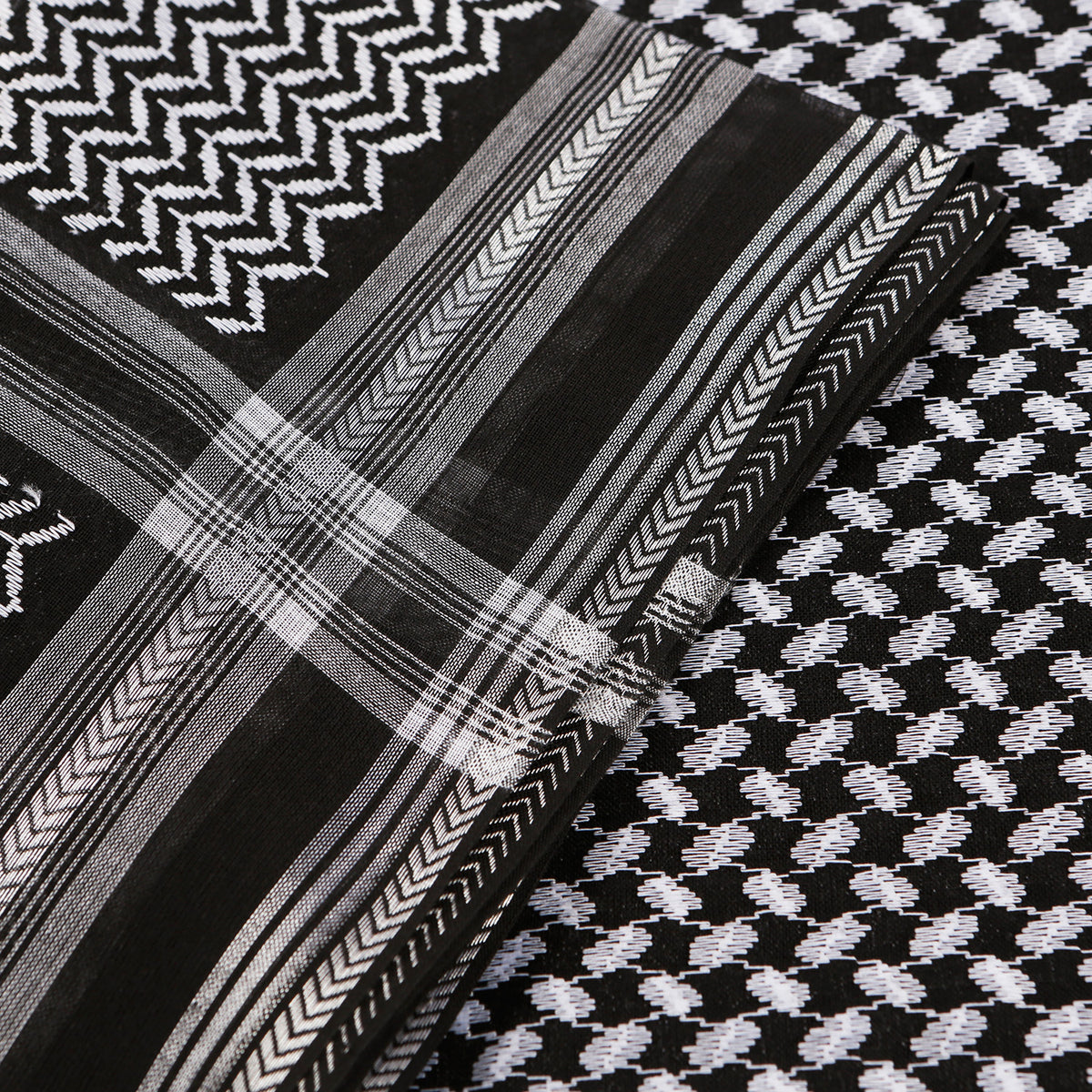 Arabian Black headscarf with Premium Embroidery Emirati Shemagh - Thobe London
