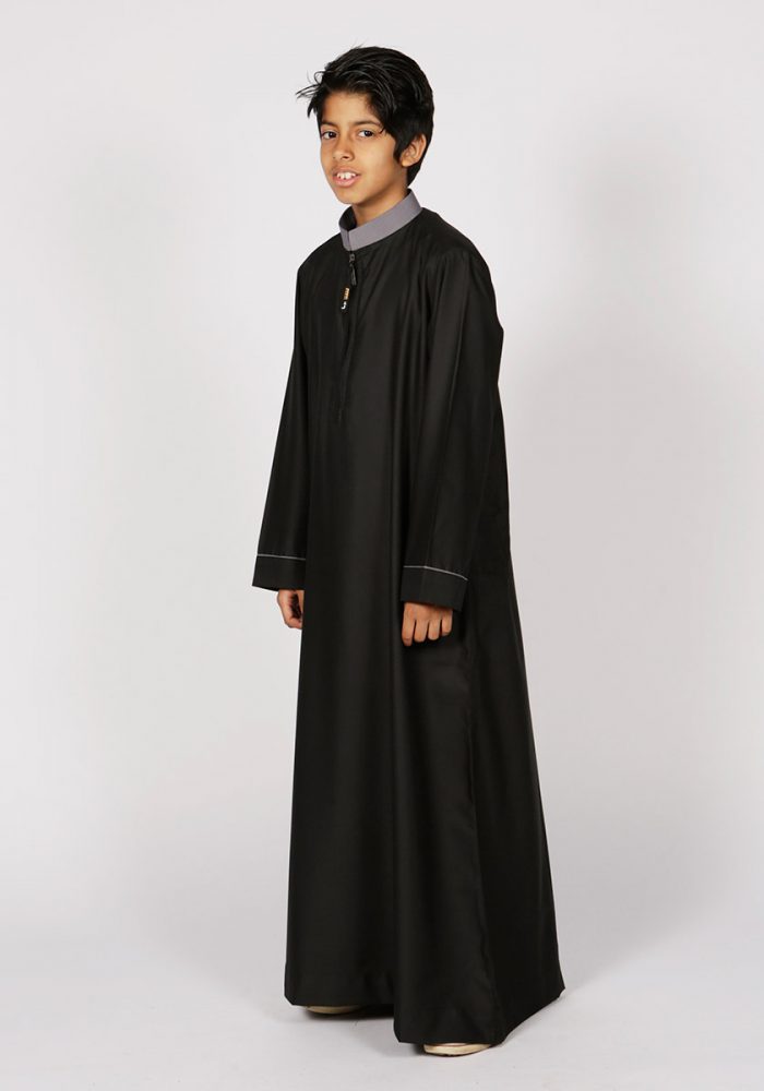 Contrast Collar Kids Thobe (Black) - Thobe London