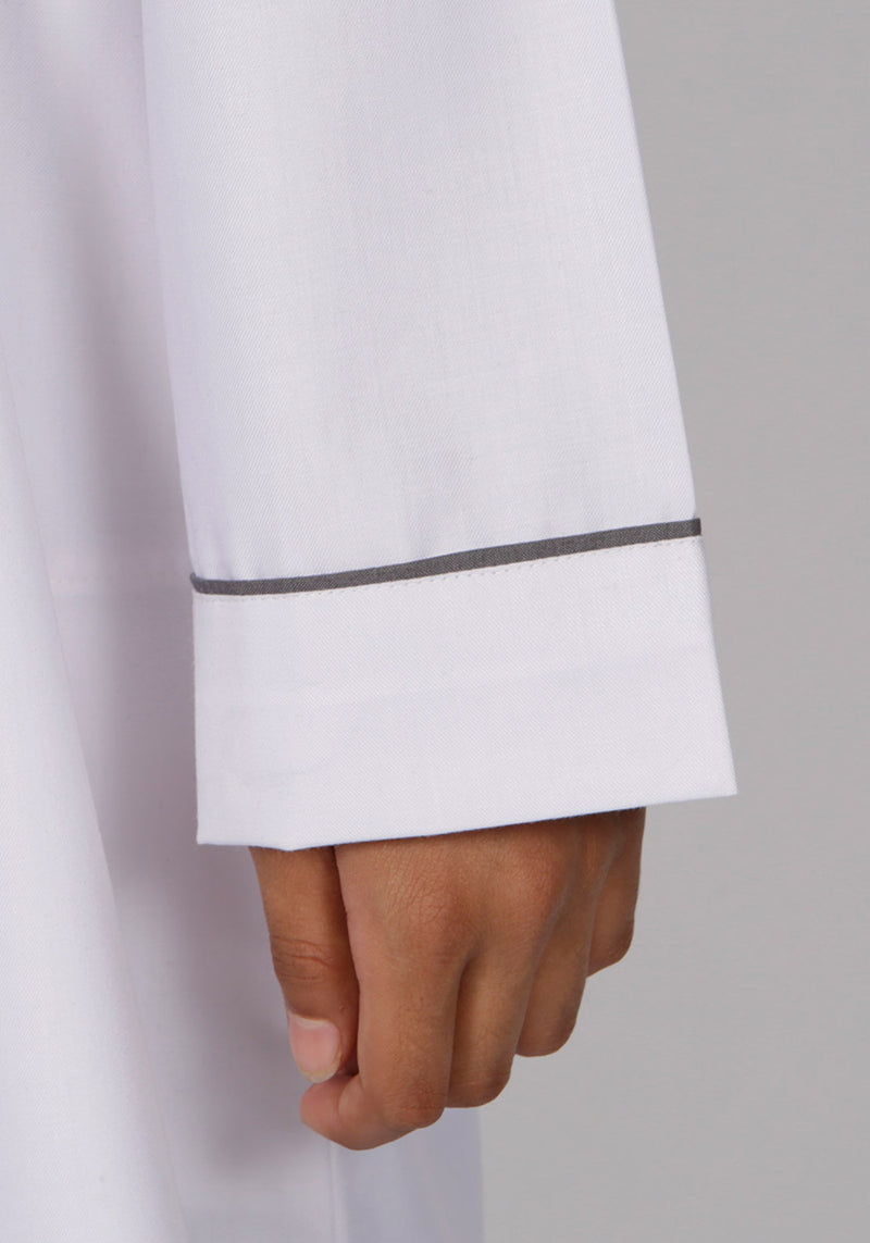 Kids Contrast Collar Jubba Thobe (White) - Thobe London